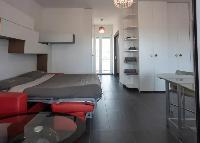 Homehouse Candia - Vatican Attic Appartamento Roma