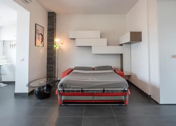 Homehouse Candia - Vatican Attic Appartamento Roma